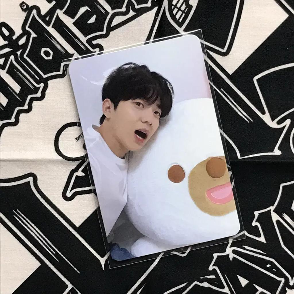 Day6 Helped Soul Cup Badge Photocard