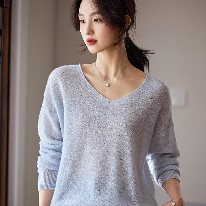 Women's Elegant V-Neck Wool Knit Sweater – High-End, Lightweight, Solid Color, Loose Fit, Perfect for Spring and Autumn.