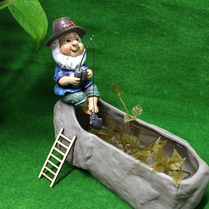 Garden Creative Fashion Decoration Mini Gnome Garden Resin Statue Outdoor Gnome Ornament Funny Lawn Gnome Fisherman Statue