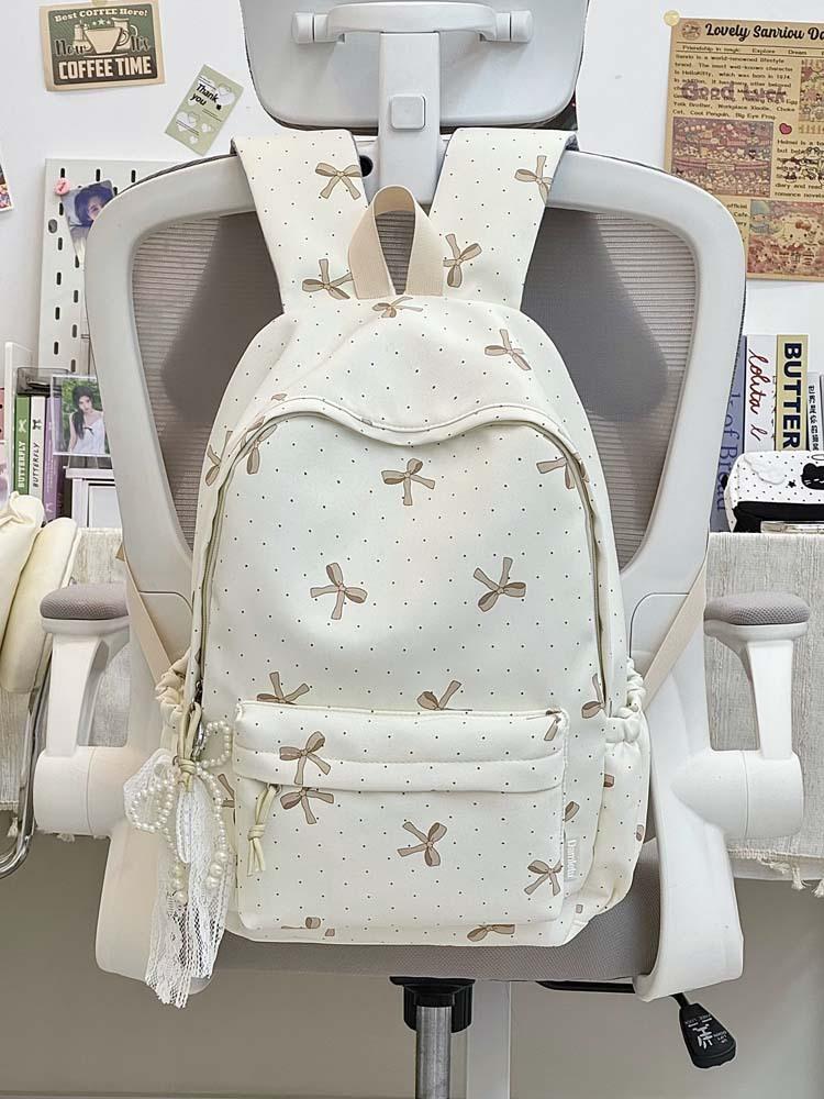 Schoolbag Female Mori ins High value, fresh, sweet and cute star backpack Lightweight and versatile campus backpack