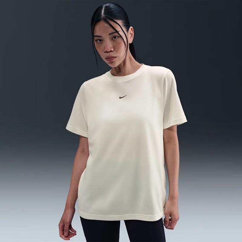 Nike Women's Versatile Training T-Shirt