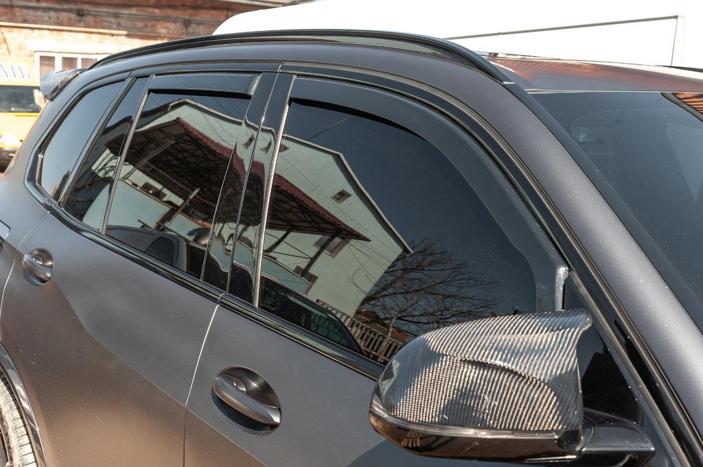 

Ветровики вставные Niken Luxury (4 шт) для BMW X5 G05 2019- гг
