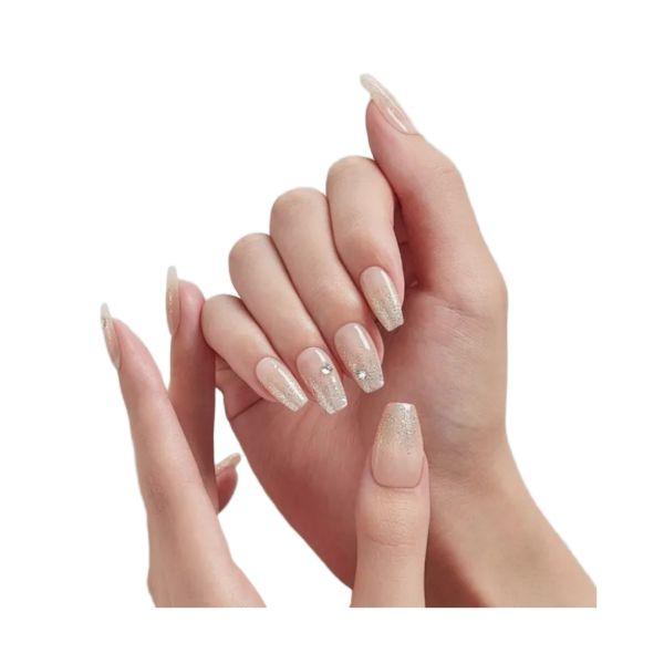 

Dashing Diva Magic Press Nail Tips Crystal champagne