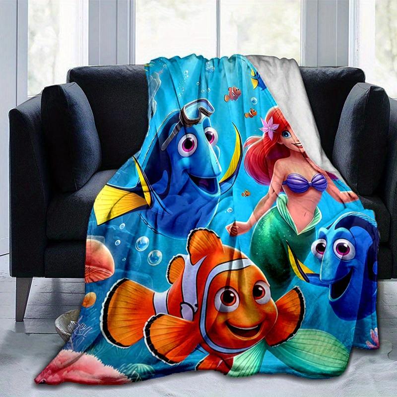 1 Stück,Unterwasserabenteuer: Meerjungfrau & Clownfisch Design Wohndecke Heimdekoration, Sofabezug, Reisen, Camping, Autonutzung, Büro-Nickerchen, Geschenkidee