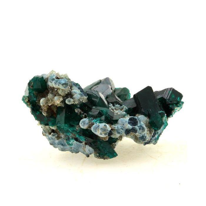 Pierres et Minéraux. Dioptase. 81.5 ct. Pimbi hill, Mindouli, Congo.