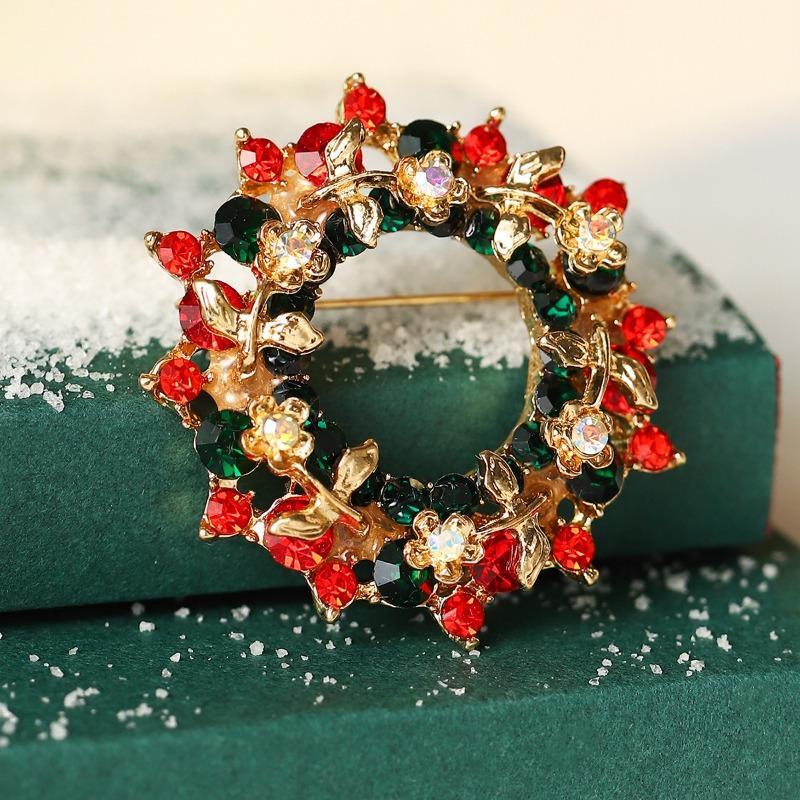 Hot Sale Cartoon Brooch Creative Design Diamond Festival Tree Ping An Fruit Cane Holiday Christmas Brooch