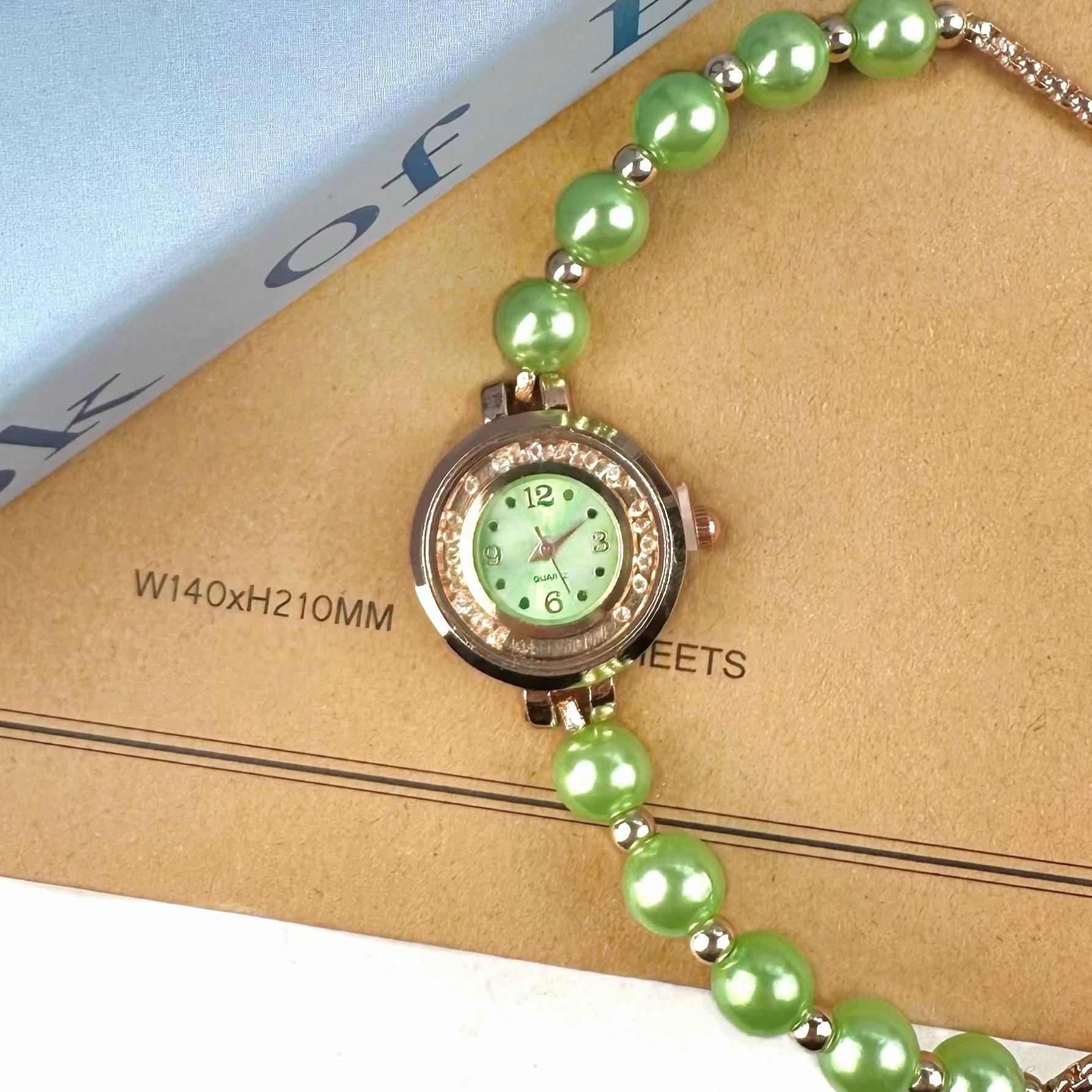 

UTHAI CQ384 Модные женские часывысококачественный сплавной браслетжемчужные кварцевые часылегкие роскошные часы подарокчасы для женщины