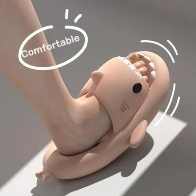 2024 Nuova Estate Shark Pantofole Donna Presentazioni Aziende Produttrici Giochi Uomini Bagno Infradito Casa Anti-Skid Scarpe Basse Per Bambini All'aperto Divertenti Sandali