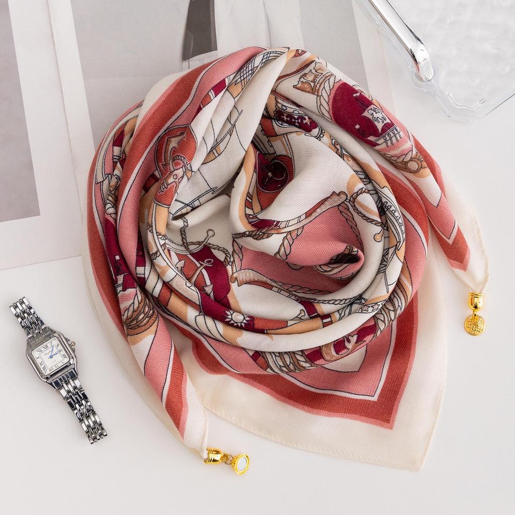 Women's Magnetic Buckle Cotton Scarf - Stylish, Lightweight, Comfortable Neck Protection