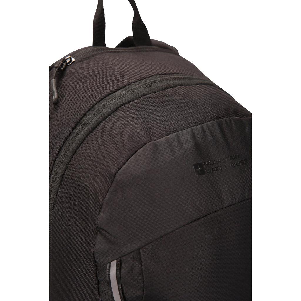 Mountain Warehouse Onyx Lightweight 15L Backpack