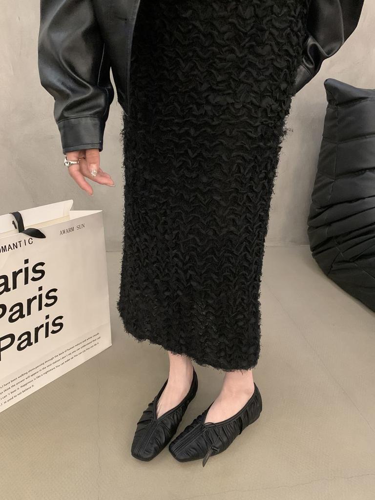 Retro brown pleated grandma shoes women's shoes 2025 spring and autumn Mori fairy one pedal soft-soled Doudou single shoes