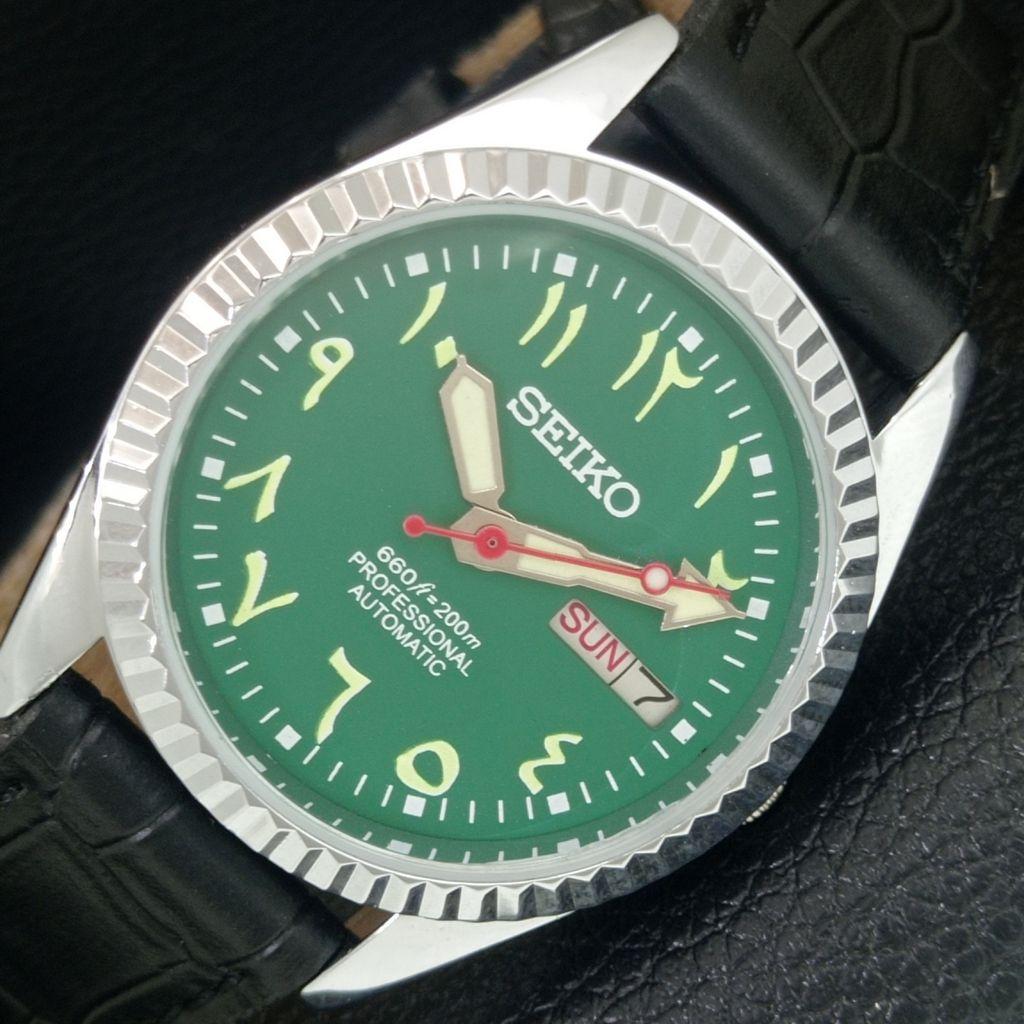 

JAPAN VINTAGE REFURBISHED SEIKO AUTOMATIC 6309A MENS GREEN DIAL WATCH a442550-1