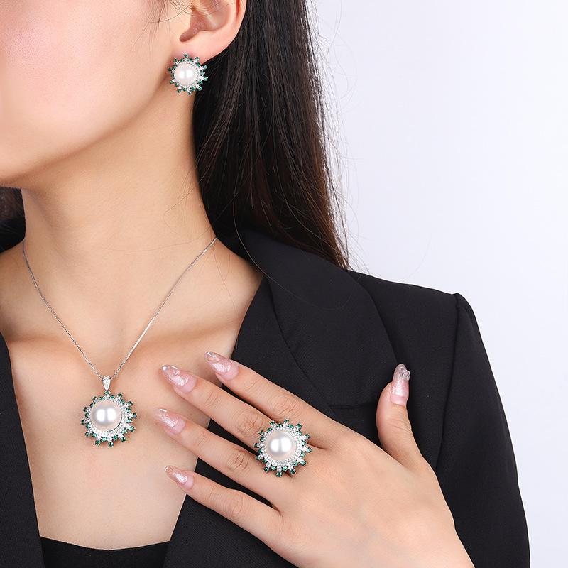 Schmuck Kupferboden Vergoldet Eingelegt Smaragd Perle Dreiteiliges Set Damen 16-12Mm