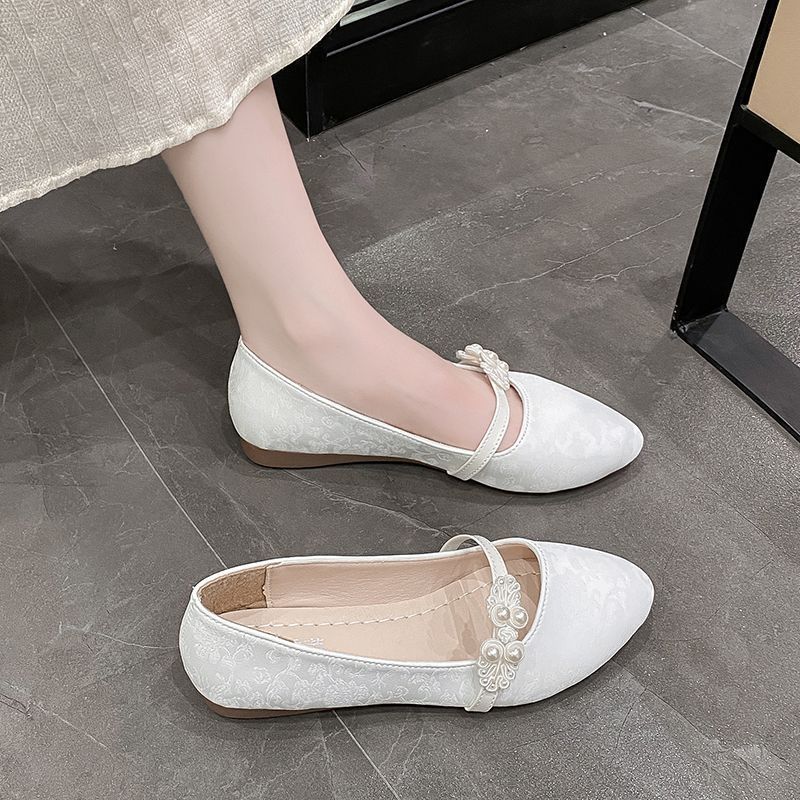 Fashion Shoes for Women Pointed Toe Wedding Bride Shoe Pearl Woman Flats White Comfortable and Elegant Y2k Dress Spring 2025 Trend 39