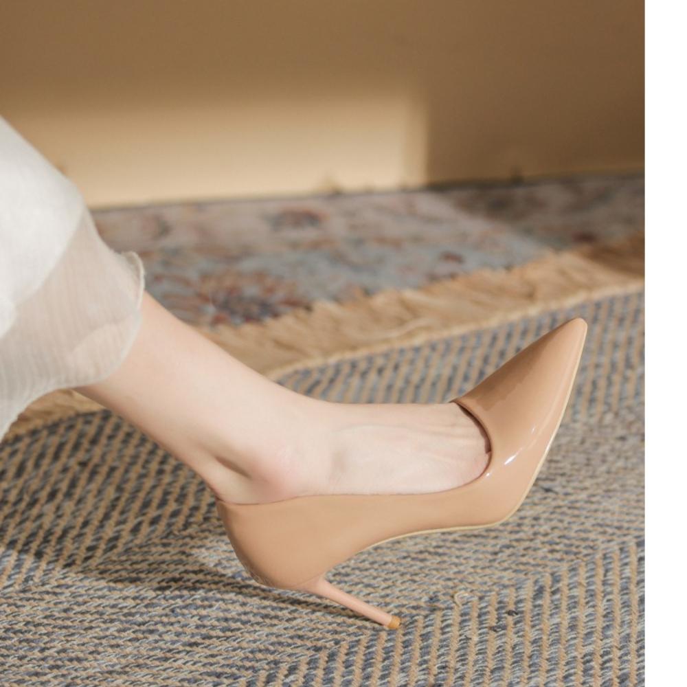 2025 New Women's Non-Chafing Nude High Heels - Sexy Patent Leather Stiletto Pointed Toe Soft Leather Bridesmaid Shoes XCY-930-1