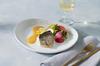 Le Creuset Flora Plate, 19 cm, White Lustre, Heat and Cold Resistant, Microwave and Oven Safe, Oven Dish, Bakeware [Official Japanese Product]
