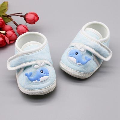 Zapatos de algodón informales con patrón de dibujos animados para bebé, niño y niña, zapatos de suela suave a rayas para primeros pasos
