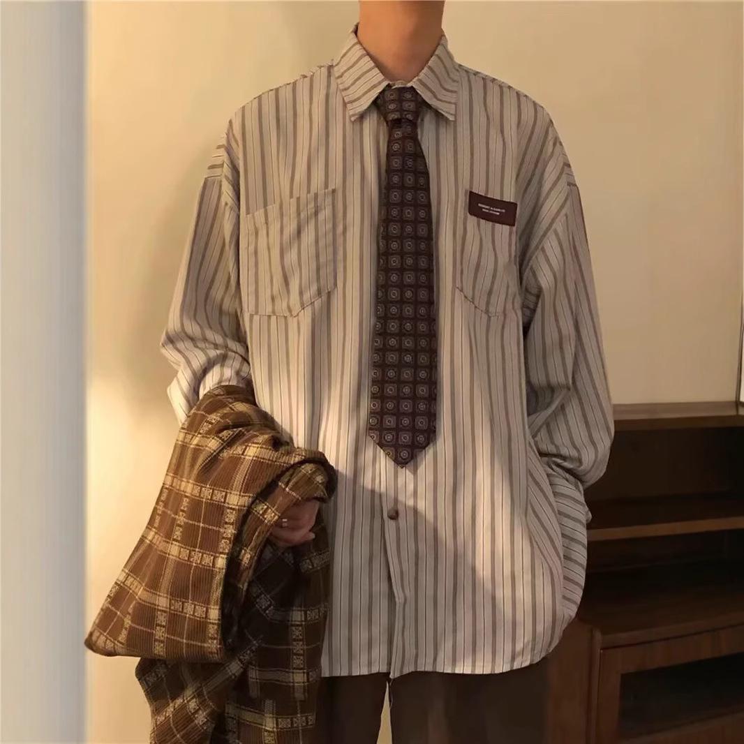 

Ретро японська смугаста сорочка з довгим рукавом - Унісекс коледж кежуал вільний топ з краваткою L хакі