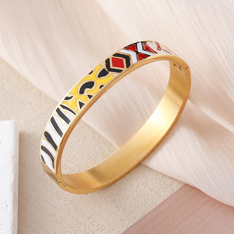 European and American Bestseller: 18K Gold Plated Titanium Steel Enamel Bracelet - Women’s Colorful Drip Oil Light Luxury Jewelry.