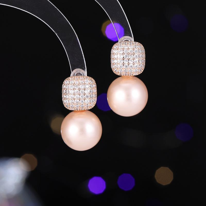 

Women s Light Luxury Simple and Elegant Imitation Pearl Earrings Fashionable and Versatile Unique and Design Sense Earrings