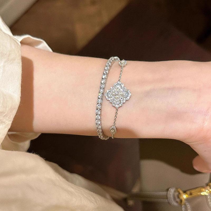 Full Inlay Diamonds Pearl Flower Bracelet Chain Light Luxury Fashion Romantic Stacked Bracelets for Women Engagement Jewelry