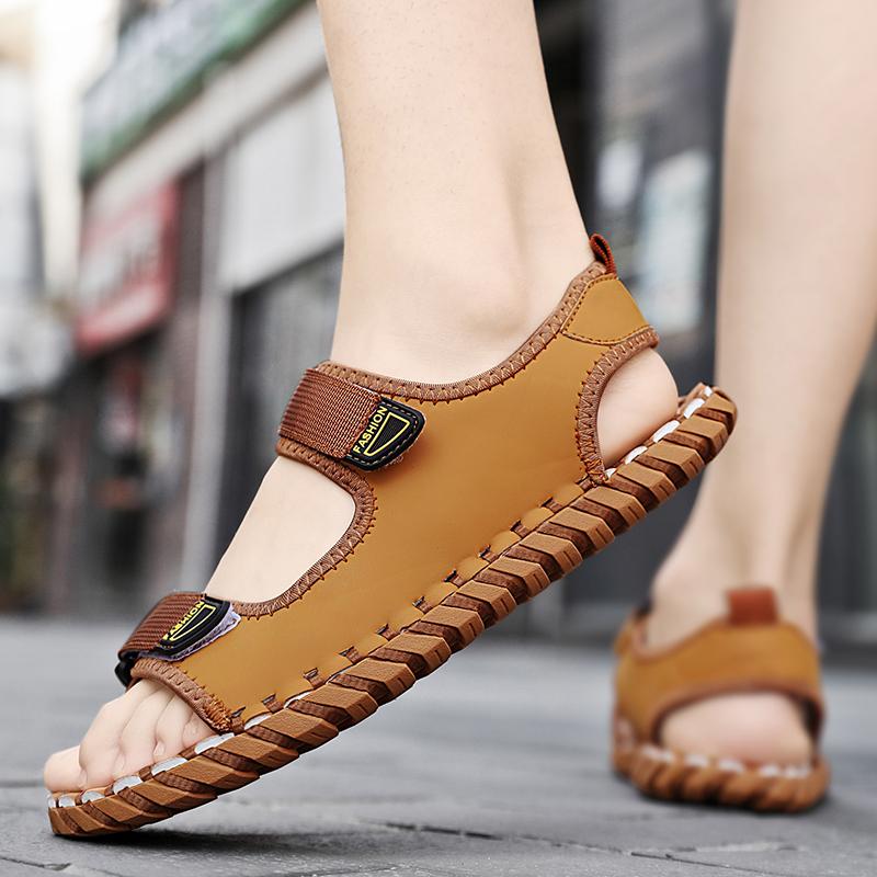 Fashion Men Leather Sandals Summer Classic Men Shoes Slip On Fashion Slippers Soft Sandals Men Roman Comfortable Walking Footwear