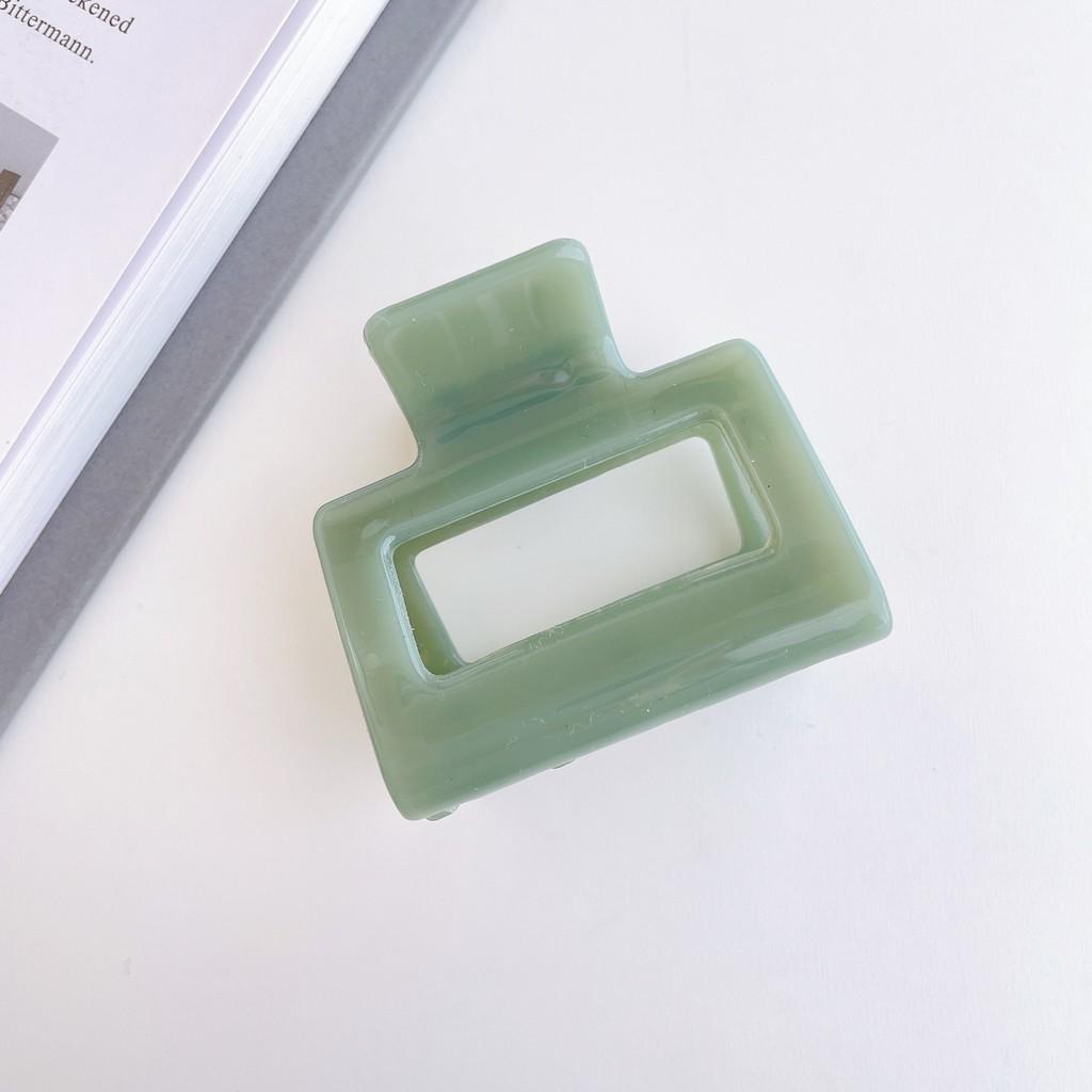 Elegante Große Kunststoff-Haarklammern in Verschiedenen Farben für Stilvolle Hochsteckfrisuren und Modische Frisuren