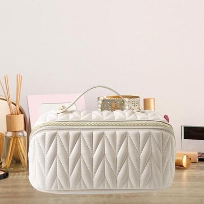 Cosmetic Organizer for Travel with Waterproof Design And Portable Features