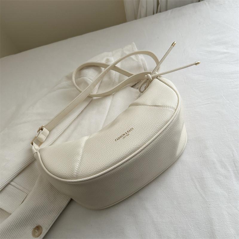 Large Color Solid Capacity Clutch Bag Zipper Closure Daily Use Women Fashion