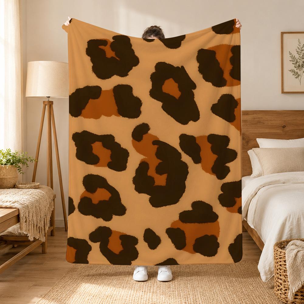 Leopard Print Animal Print Pattern Throw 240g flannel blanket, suitable for sofas, beds, offices, exquisite gift blankets