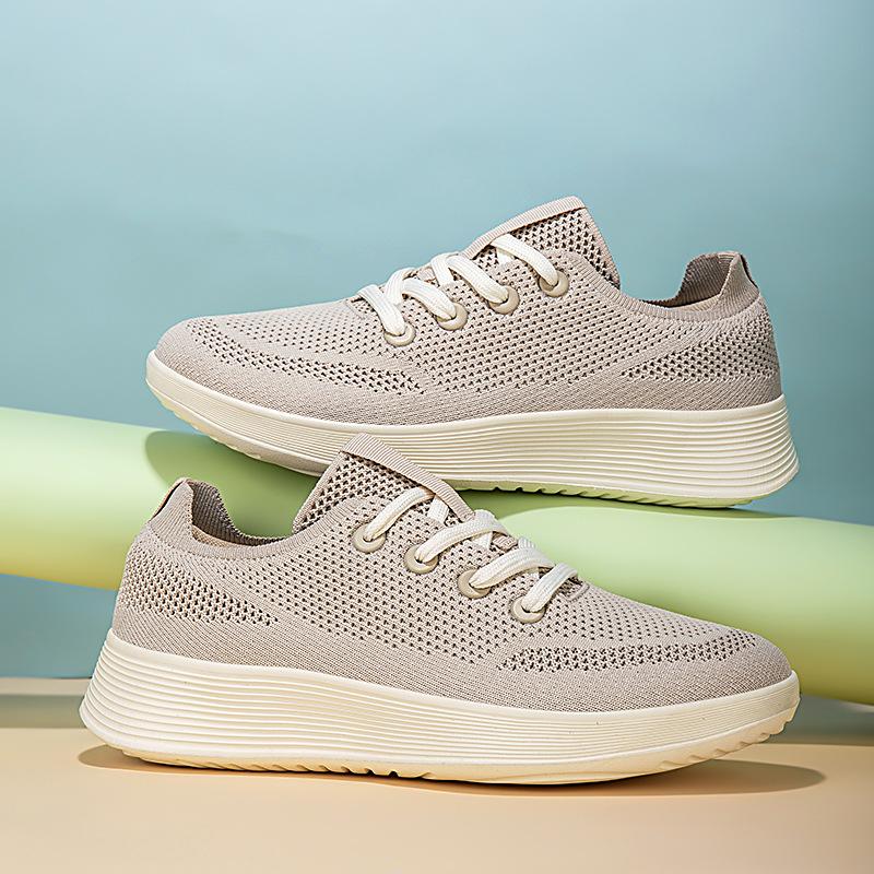 Autumn New Men's Running Shoes Outdoor Casual Breathable Soft Sole Lightweight Shock-absorbing Sports Shoes Couple Shoes