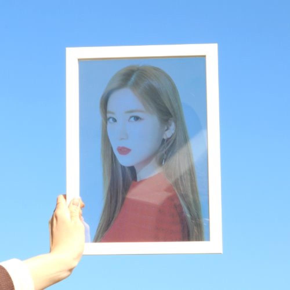 Apink Прозрачная рамка 2019 Красный   Белый BOMI