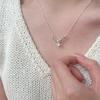 Fragmented Ice Cube Necklace for Women's Versatile Ins Style Clavicle Chain Pendant Necklace for Women's Light Luxury High End Feeling