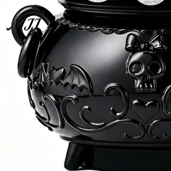 Halloween Cauldron Decorations LED Bubble Light Decor, Color Changing Witch Potion Lamp with Simmering Display Purple Light, Spooky Gothic Tabletop