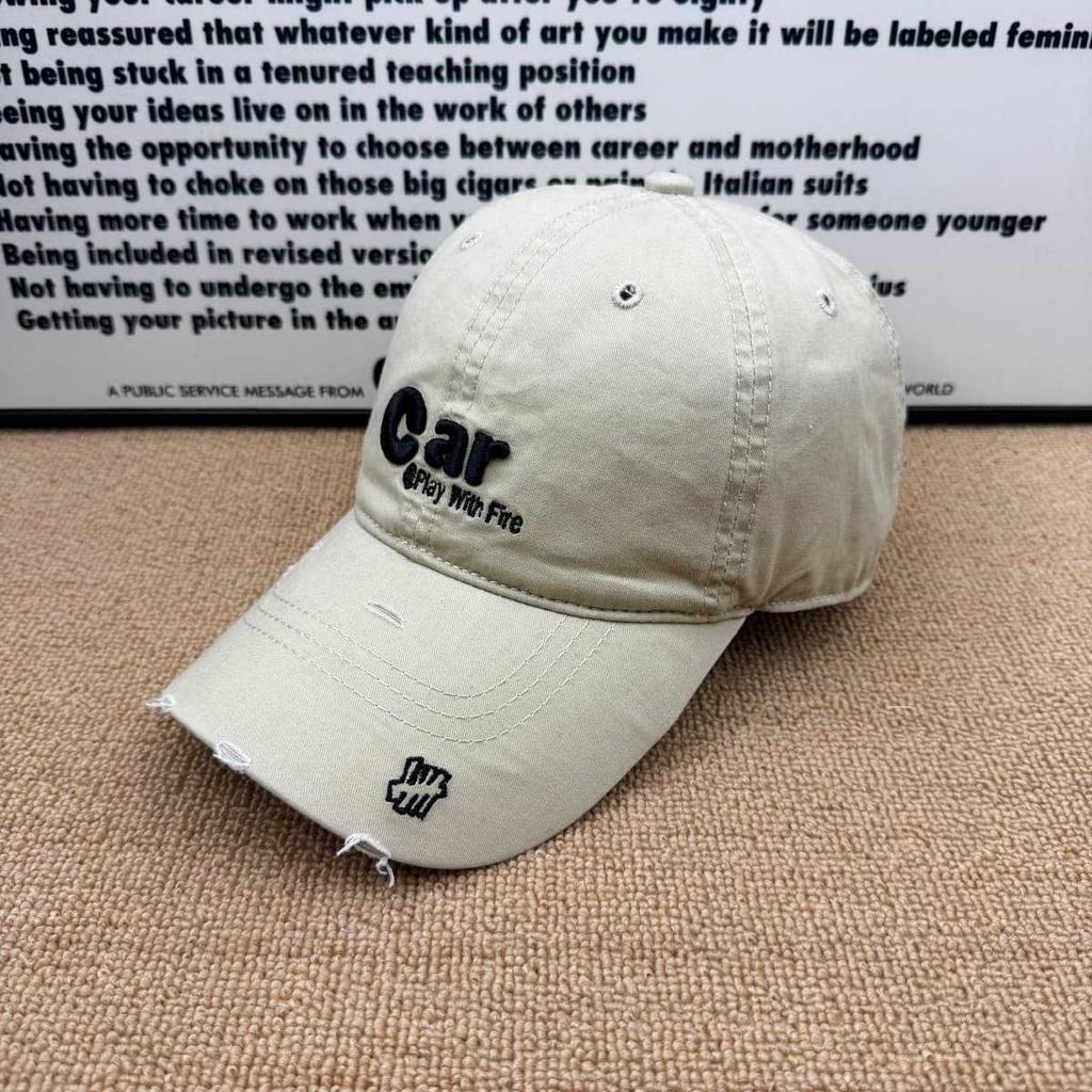 Old Ripped Car Alphabet Baseball Cap Men's and Women's Soft Top Comfortable Sun Cap American Casual Cap