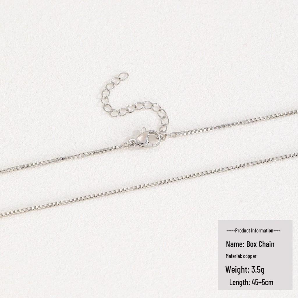Gold-Plated Heart and Bear Necklace with Zirconium Stones - Exclusive Women's Fashion Jewelry.