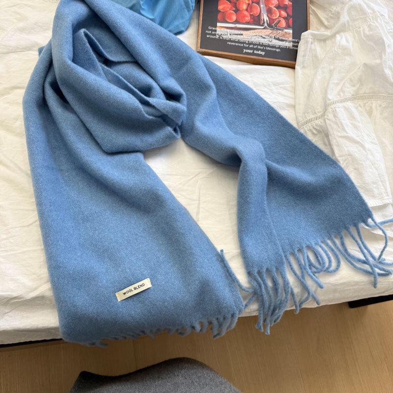 Unisex Wool Tassel Scarf: Solid Color, Soft and Warm for Autumn/Winter—Enhances Skin Radiance