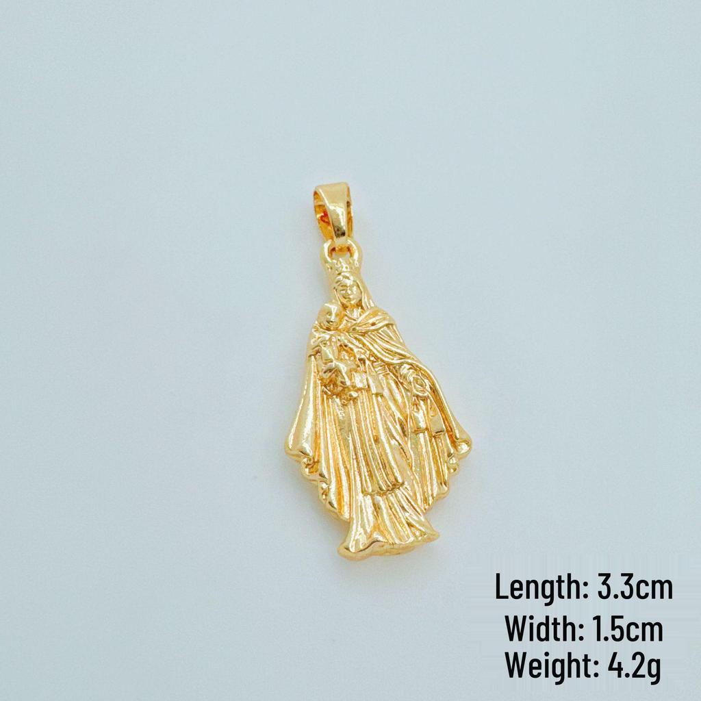 European American Cross Pendant Necklace: Hip Hop Fashion Jewelry for Women