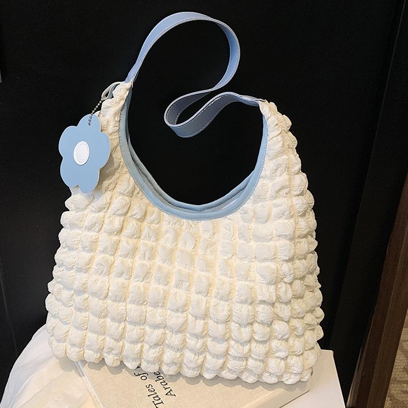Korean Pleated Waffle Shoulder Bag New Style of Bubble Gauge Tote Bag Fashionable Large Capacity Shopping Bag