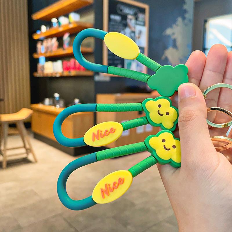Dinosaur Kiwi Charming Keychain Colorful Silicone Retractable Key Ring For Kids And Adults