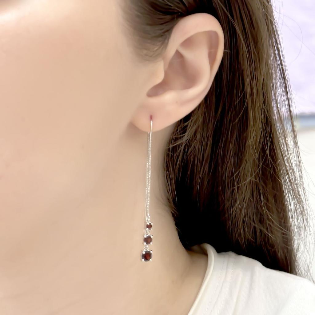 Brincos em prata com granada natural 2.107 quilates (2167457)