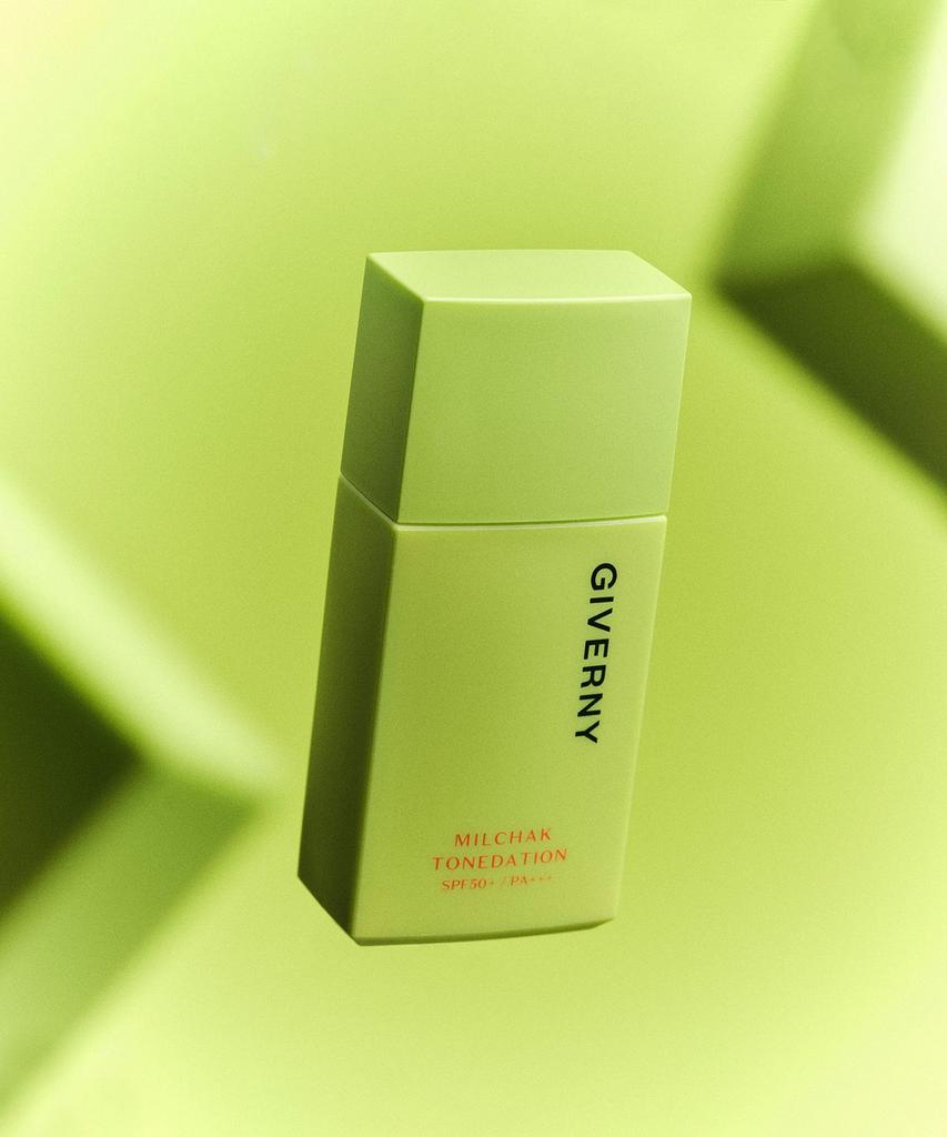 Close-fitting Tone-up Cream