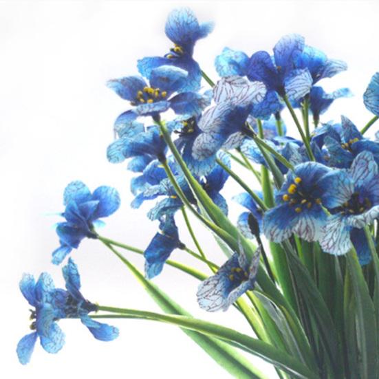 5Pcs Faux Violet Bundles UV Resistant Artificial Flowers Realistic Fake Violets for Outdoors Patios Porches Window Boxes Home Indoor Decor