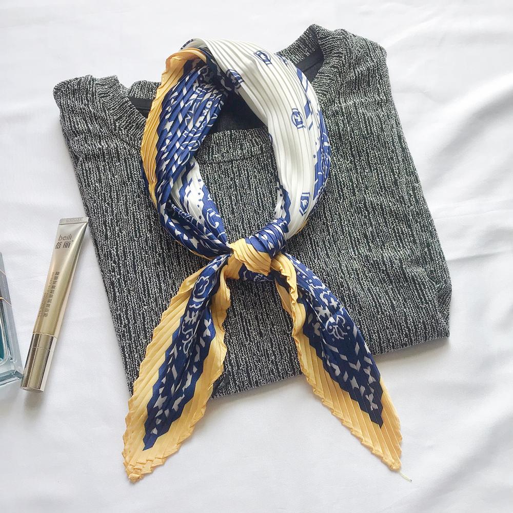 NEU Mode Plissiert Bedruckt Damen Halstuch Schals Vintage 70CM Quadratischer Plissierter Schal Für Damen Sommer Knitter Damen Schals