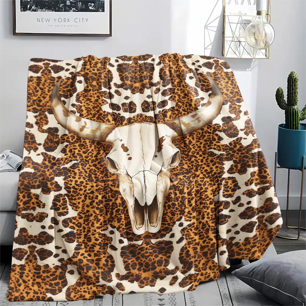 1Pc Western Cow Skull Print Flannel Blanket, High Quality Comfortable for All Seasons, Home Decor, Warmth and Comfort, Perfect for Christmas Gifts
