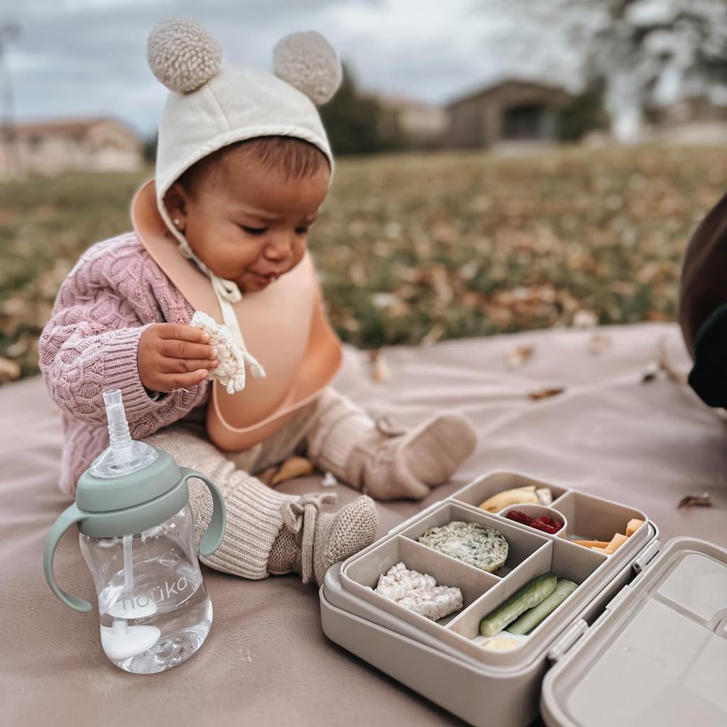 Noüka Spout/Straw Cup 240ml Long-lasting 2-way Cup with Removable Handle Baby Mug for Smooth Transition from Bottle 6 Months+ NK-CSS005-4 Moss