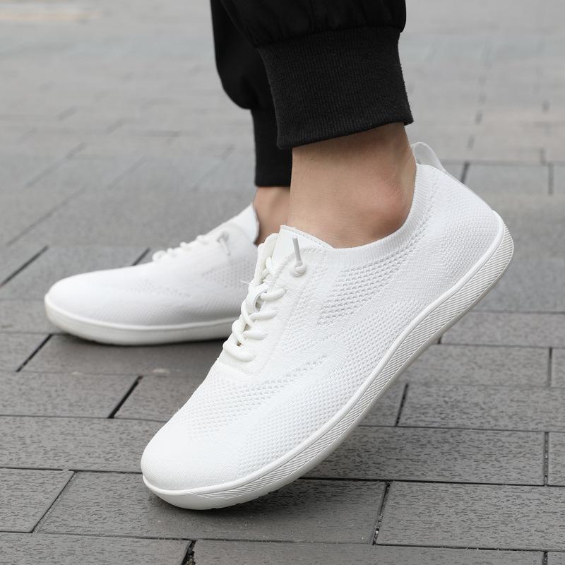 Frühlings- und Herbstsportarten Fliegengewebte Schuhe atmungsaktive Studenten-Laufschuhe Herren weichsohlige Reiseschuhe Damen