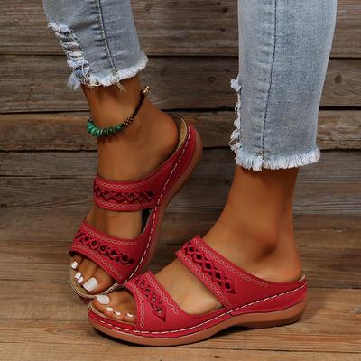 New Women Slippers Embroider Flowers Leather Women's Sandals Outdoor Light Casual Wedges Slippers Slip On Summer Shoes for Woman