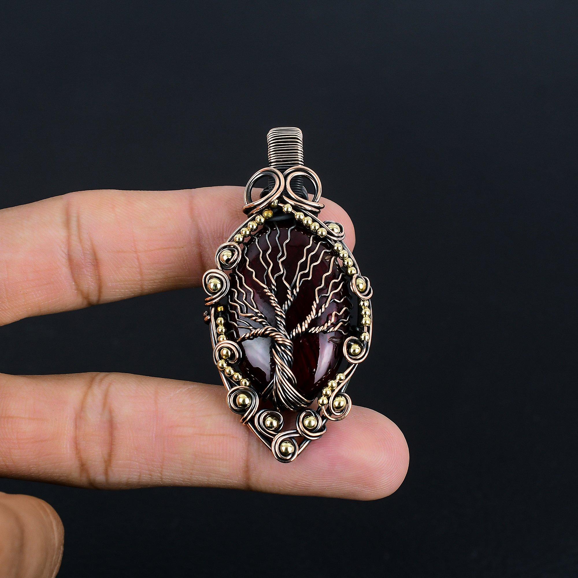 

Подвеска из красного лабрадорита, украшение, обернутое медной проволокой 999 пробы, подвеска с драгоценным камнем, ювелирное изделие ручной работы, свадебный подарок 2.55 Inches