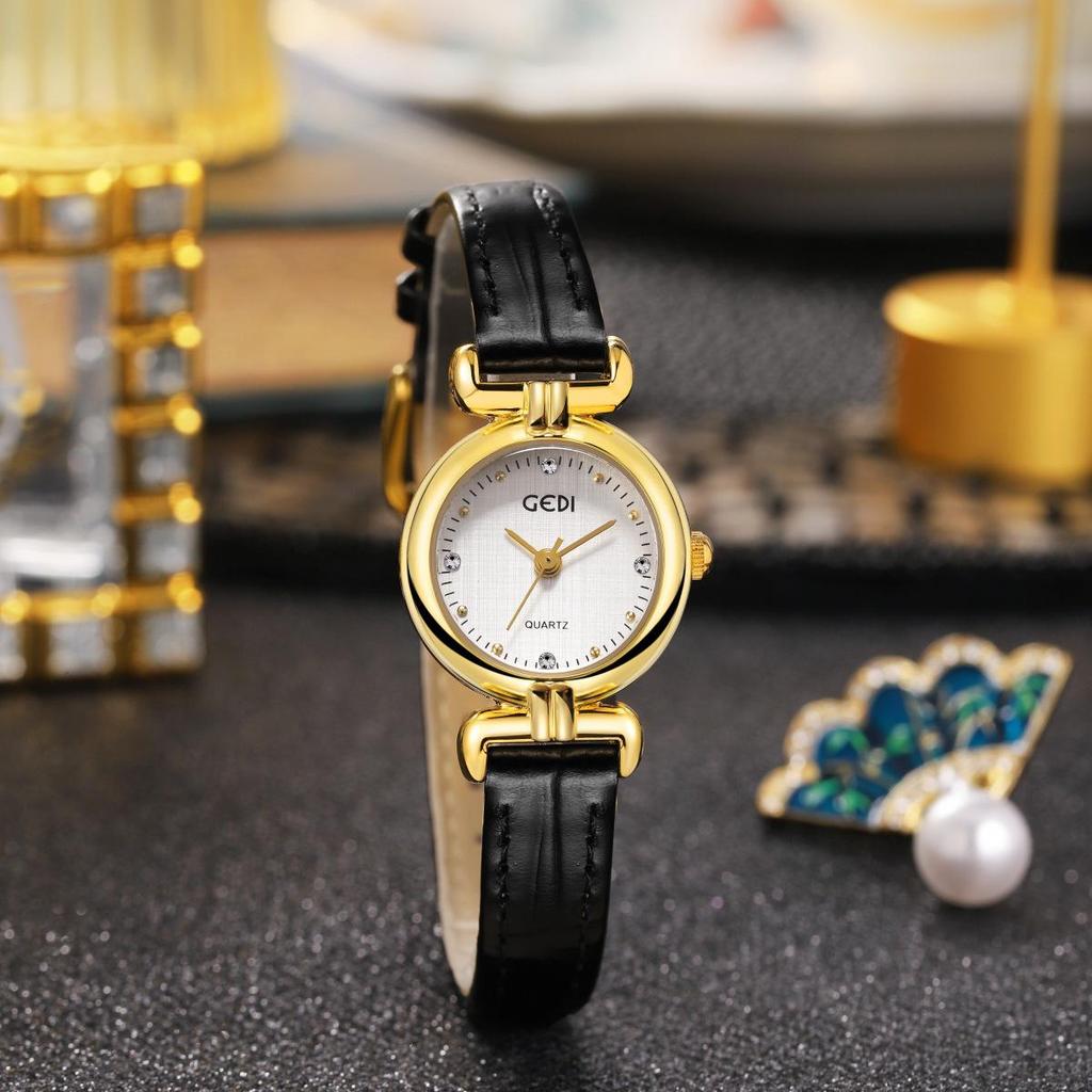 Gedi Retro-Style Women's Thin Quartz Watch with Cloth Pattern and Genuine Leather Strap